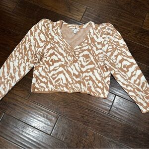 Nine West Tan and White Button Down‎ Crap Shirt